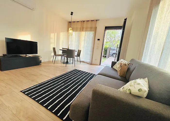 Cortemaggiore 4D Luxury-Flexrent Abissinia
