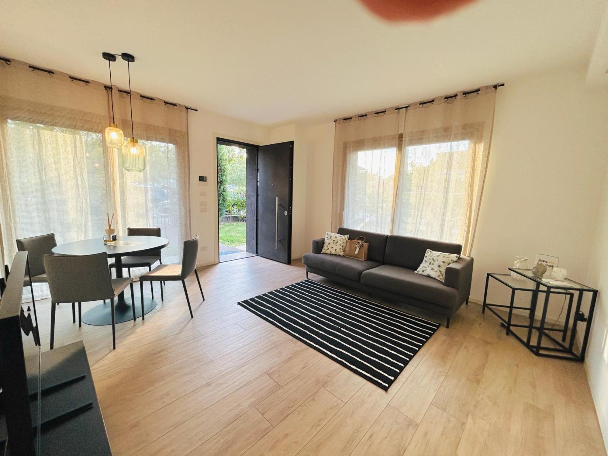 Cortemaggiore 4d Luxury-flexrent Abissinia Apartment *